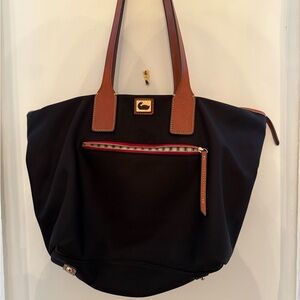 Dooney & Bourke Tote Bag